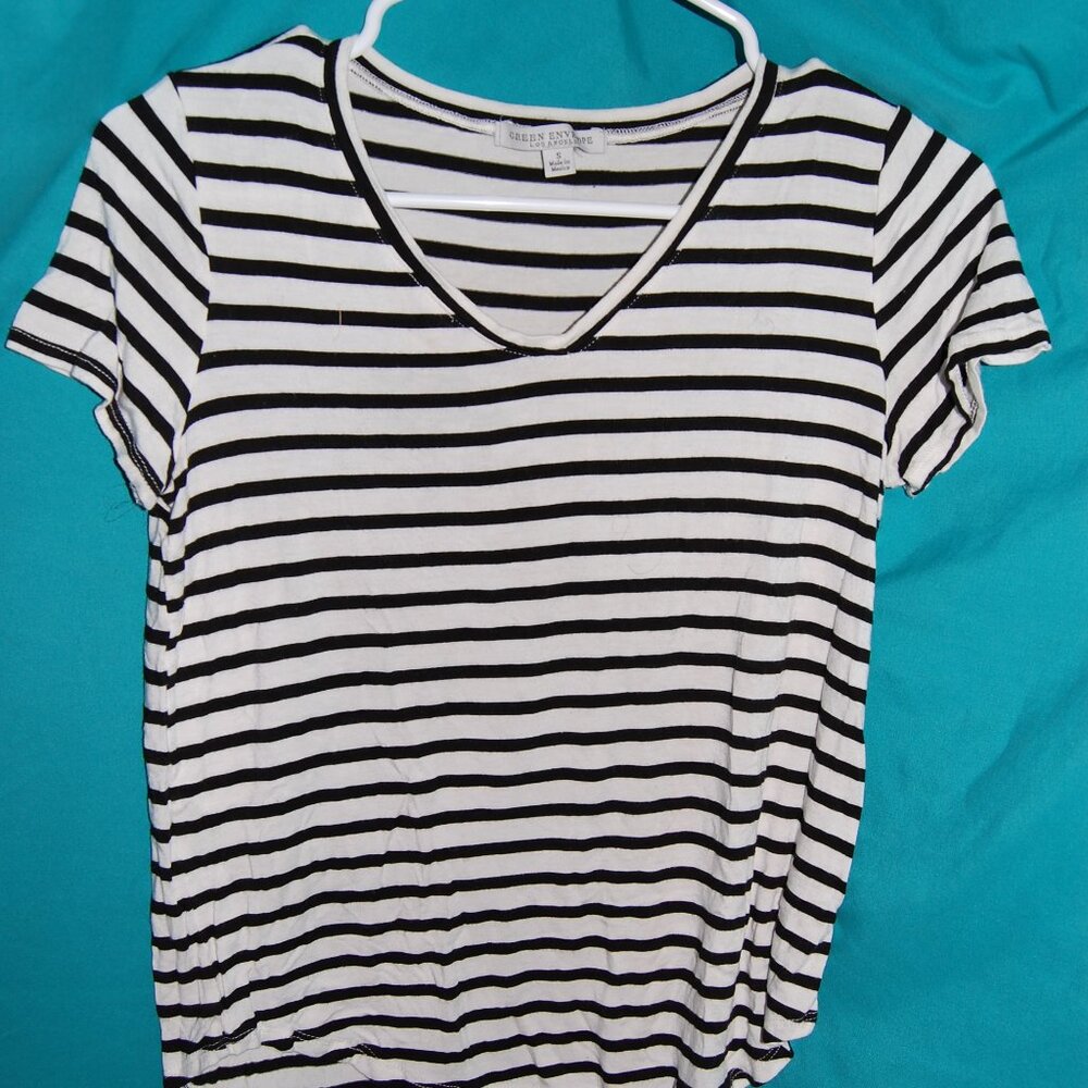 Black & White Stripe Shirt - girls small